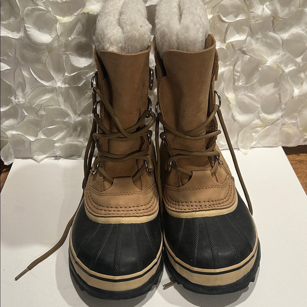 Sorel Caribou Tan and Black Waterproof Boots